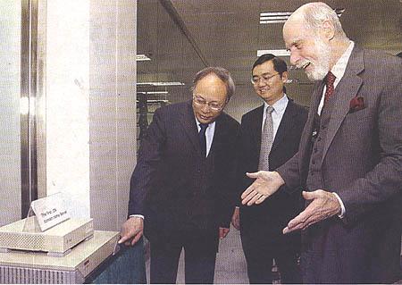 Ѱ���й���һλ�����׷������������6��